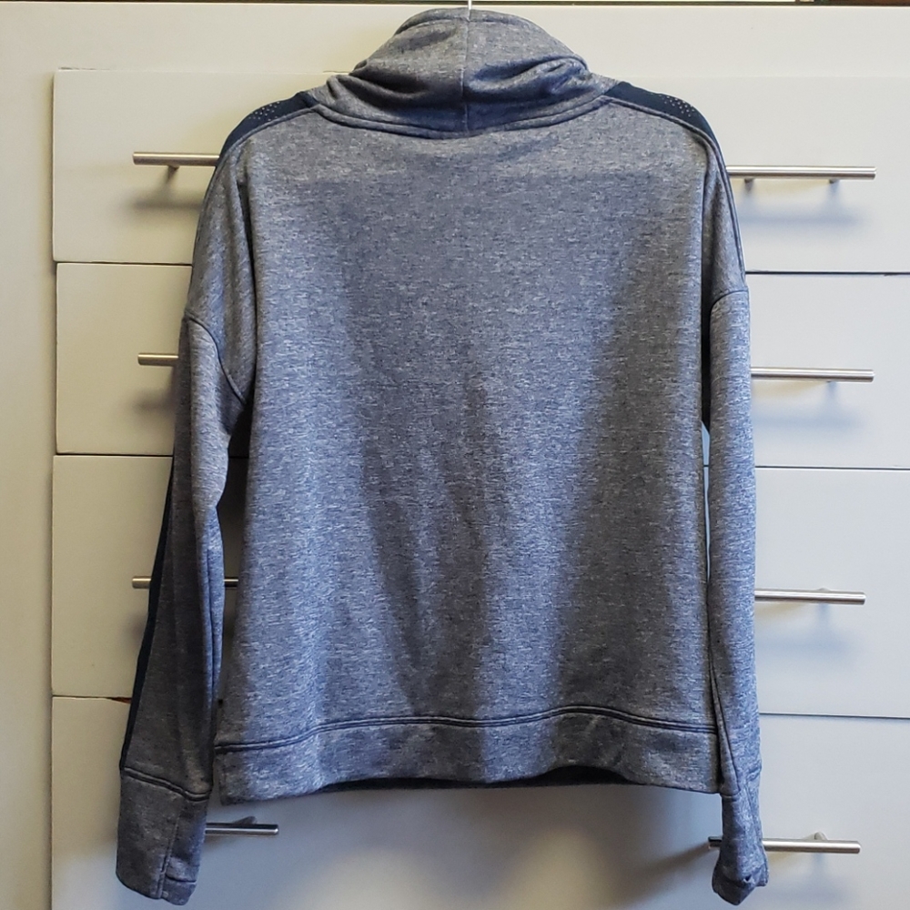 EUC Under Armour Pullover {L} - Picture 7 of 13